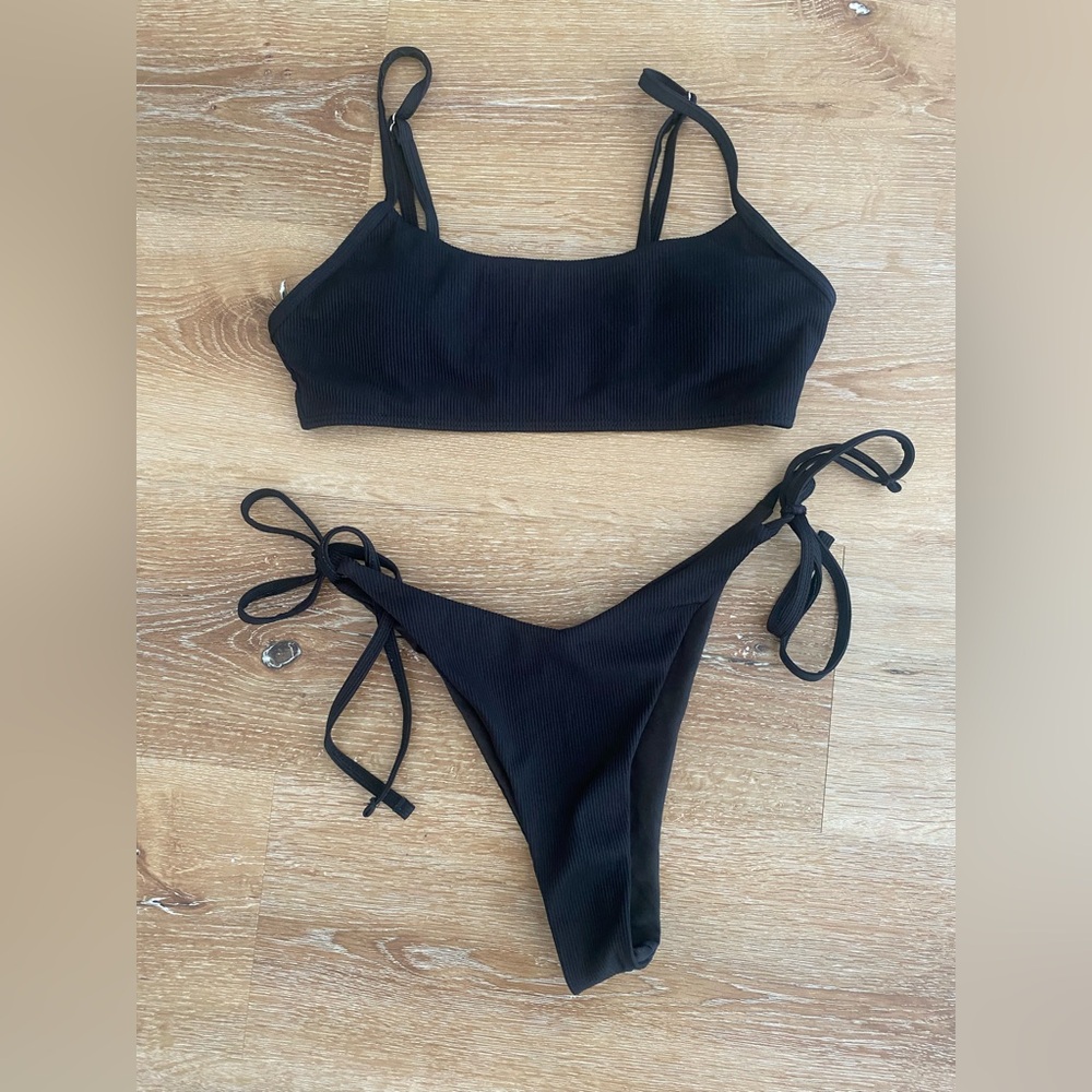Black Bikini Set